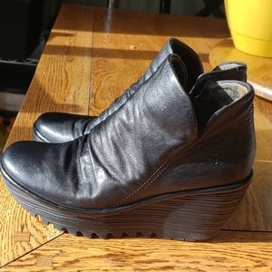 Fly london Yip booties